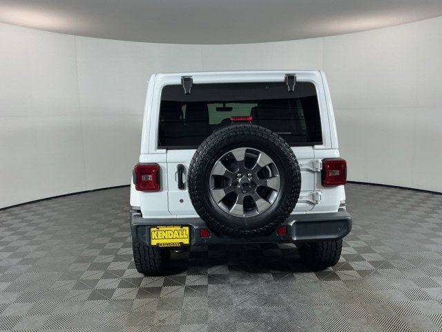 Used 2018 Jeep Wrangler Unlimited Sahara AWD/4WD image 6