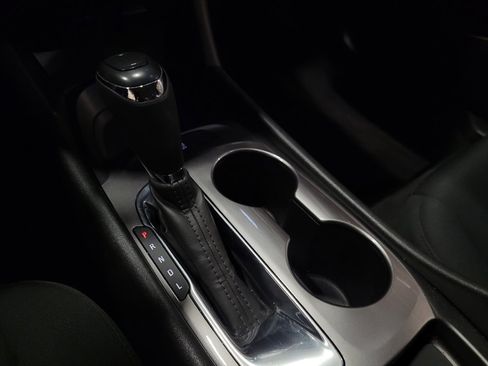 Used 2017 Chevrolet Malibu LS image 26