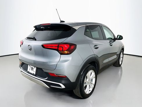 Used 2023 Buick Encore GX Preferred w/ Cold Weather Comfort Package FWD image 5