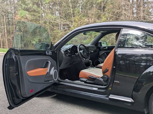 Used 2016 Volkswagen Beetle 1.8T Classic image 17