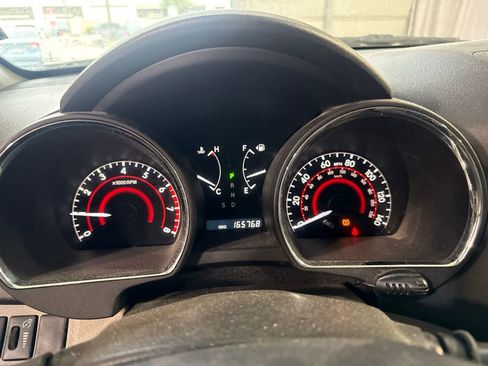 Used 2012 Toyota Highlander FWD image 22