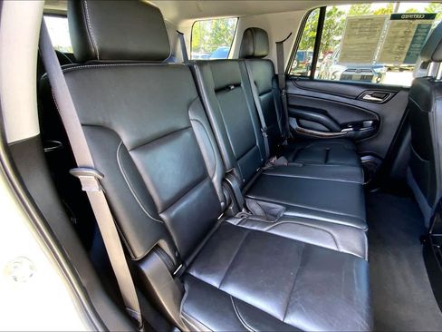 Used 2019 Chevrolet Tahoe LT image 19