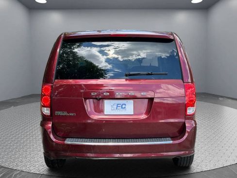 Used 2017 Dodge Grand Caravan SE w/ Power Window Group FWD image 5