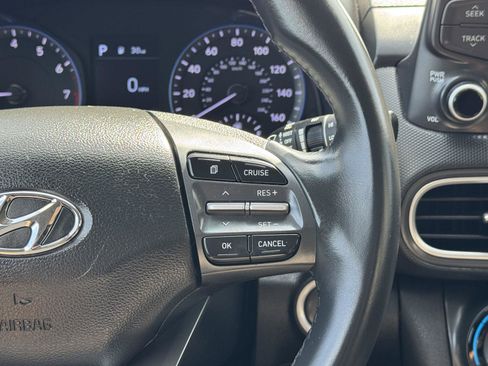 Used 2019 Hyundai Kona SEL FWD image 28
