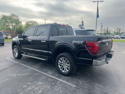 Used 2024 Ford F150 Lariat w/ FX4 Off-Road Package image 3