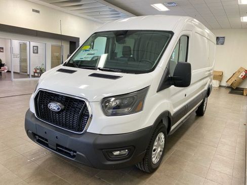 New 2026 Ford Transit 250 148 Medium Roof w/ Exterior Upgrade Package image 4