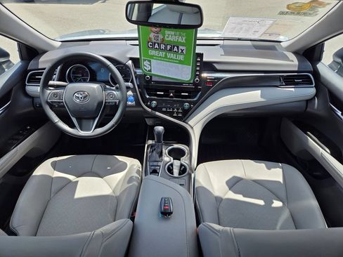 Used 2023 Toyota Camry XLE FWD image 41