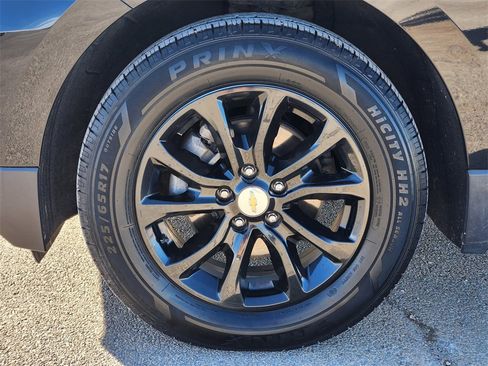 Used 2019 Chevrolet Equinox LS image 10