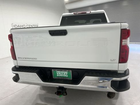Used 2024 Chevrolet Silverado 2500 LT AWD/4WD image 7