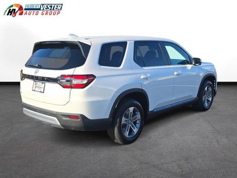 New 2025 Honda Pilot EX-L image 6