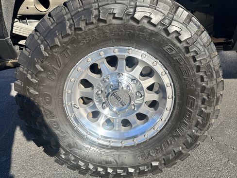 Used 2019 Chevrolet Silverado 2500 LT w/ Z71 Package, Off-Road image 11