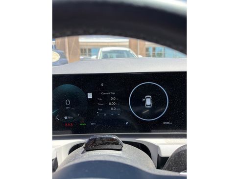 Used 2025 Hyundai Tucson Limited AWD/4WD image 1