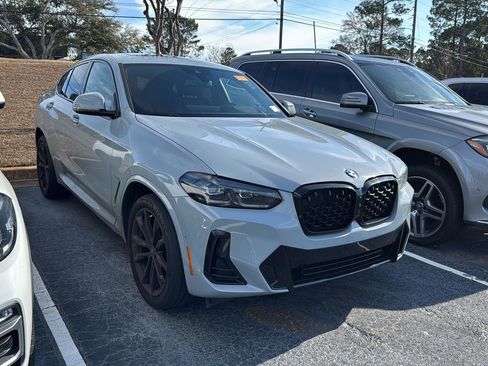 Certified 2023 BMW X4 xDrive30i w/ M Sport Package image 4