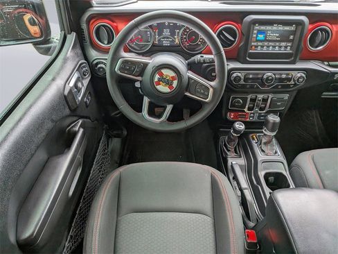 Used 2021 Jeep Wrangler Unlimited Rubicon w/ Steel Bumper Group image 16