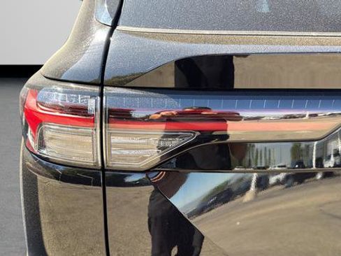 New 2026 Mitsubishi Outlander SE image 32