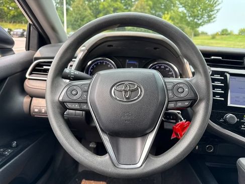 Used 2019 Toyota Camry LE w/ Carpet Mat Package FWD image 20