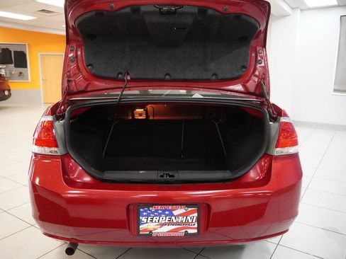 Used 2011 Ford Focus SE FWD image 9