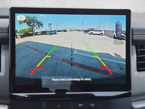 Used 2022 Ford Expedition Max XLT AWD/4WD image 14
