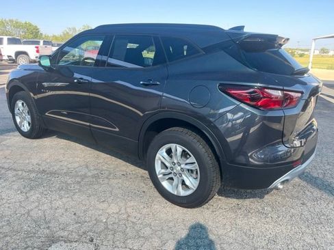 Used 2022 Chevrolet Blazer LT FWD image 6