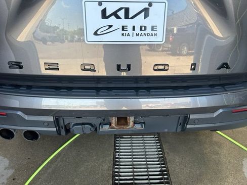 Used 2023 Toyota Sequoia TRD Pro AWD/4WD image 37