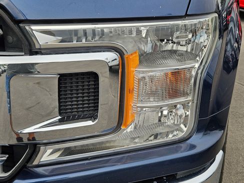 Used 2019 Ford F150 XLT w/ Equipment Group 302A Luxury AWD/4WD image 13