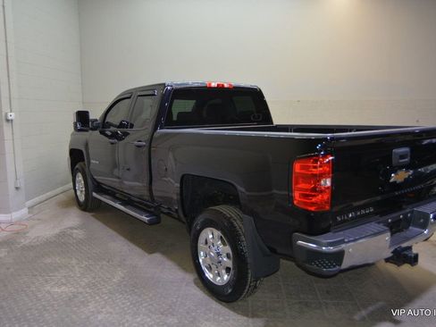 Used 2015 Chevrolet Silverado 2500 LT w/ LT Convenience Package AWD/4WD image 3