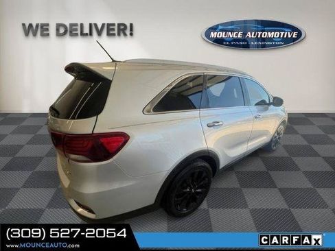 Used 2020 Kia Sorento EX FWD image 16