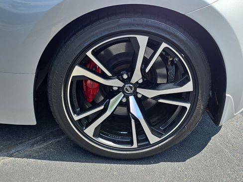 Used 2020 Nissan 370Z Touring Sport image 29