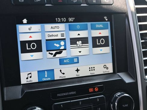 Used 2017 Ford F350 Lariat w/ Lariat Ultimate Package AWD/4WD image 34