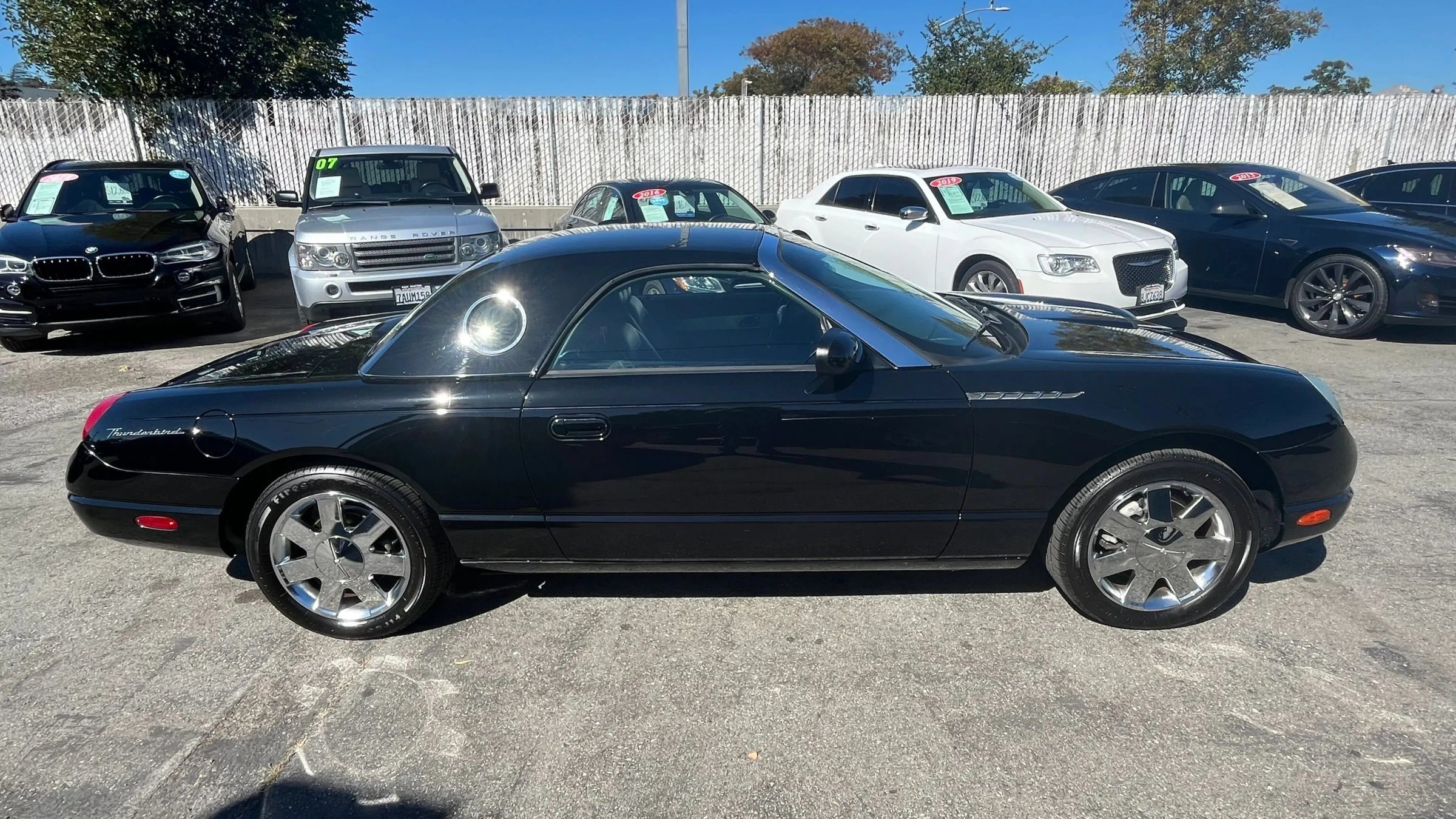 Used 2002 Ford Thunderbird RWD image 8