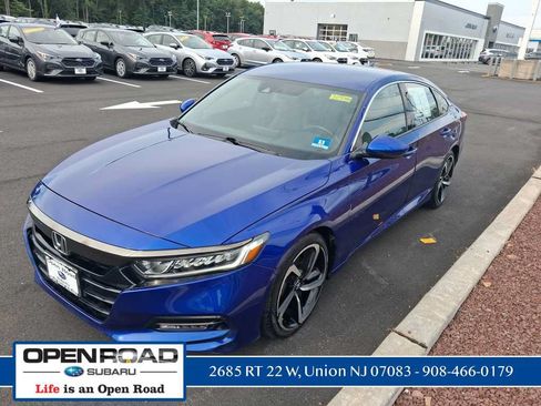 Used 2020 Honda Accord Sport image 3