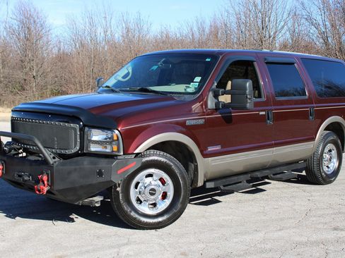 Used 2000 Ford Excursion Limited image 9