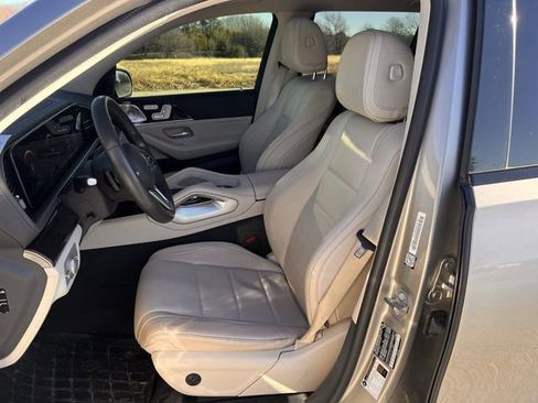 Used 2020 Mercedes-Benz GLS 450 4MATIC image 22