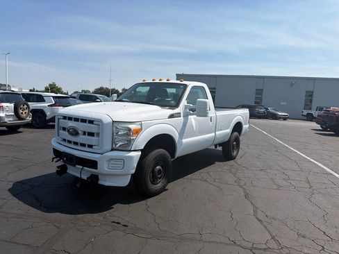 Used 2014 Ford F250 XL w/ Snow Plow Prep Package AWD/4WD image 2