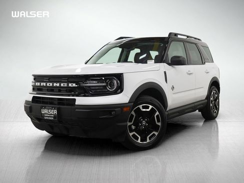 Used 2024 Ford Bronco Sport Outer Banks w/ Tech Package image 1