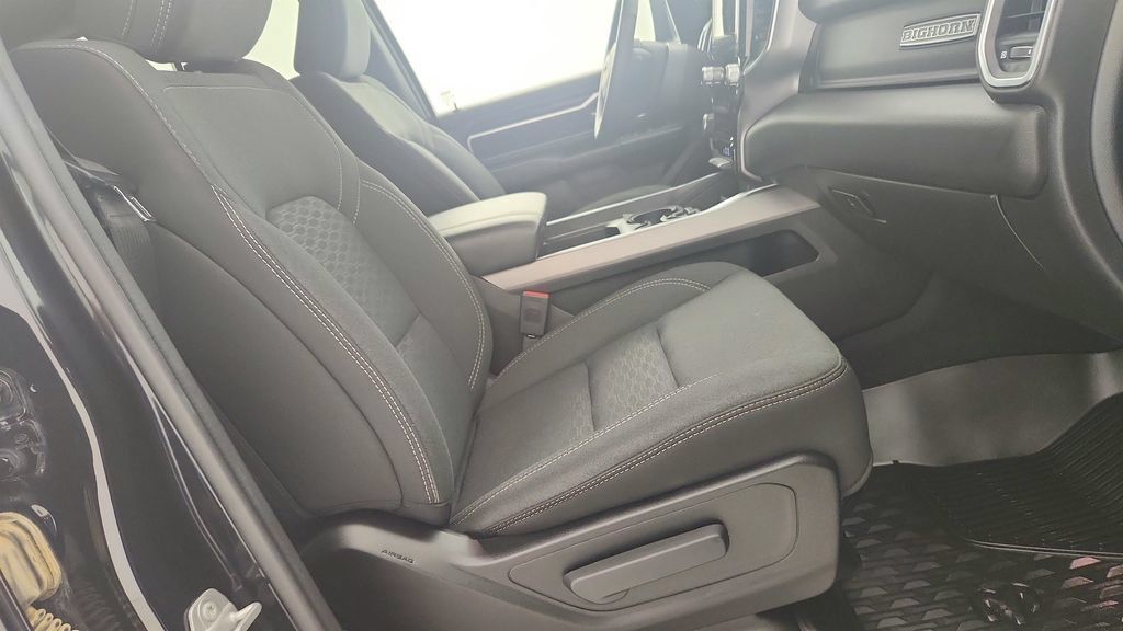 Used 2025 RAM 1500 Big Horn RWD image 29