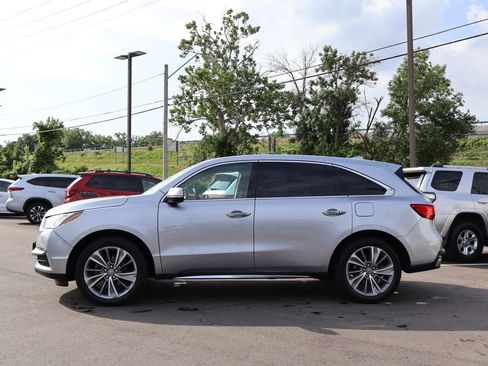 Used 2018 Acura MDX SH-AWD w/ Technology Package image 4