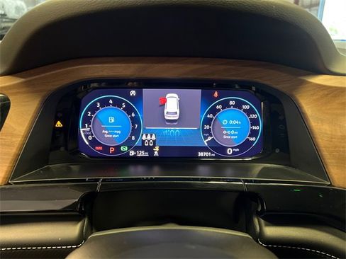 Certified 2024 Volkswagen Atlas SE image 22