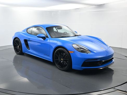 Used 2025 Porsche 718 Cayman GT4 image 17
