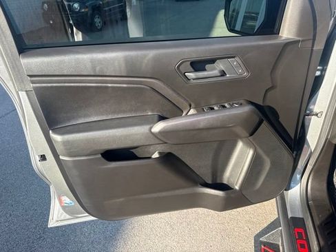 Used 2026 Chevrolet Colorado Trail Boss AWD/4WD image 15