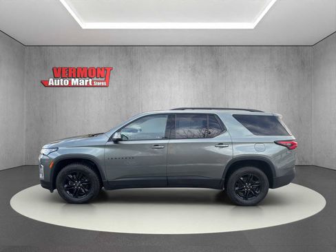 Used 2023 Chevrolet Traverse LT w/ Midnight/Sport Edition image 4