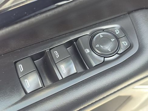 Used 2025 Chevrolet Tahoe LT AWD/4WD image 22