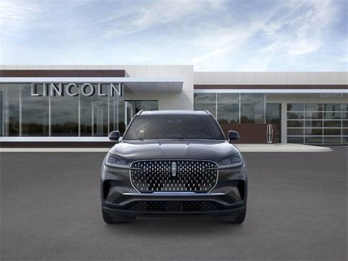 New 2026 Lincoln Aviator Reserve w/ Luxury Package image 6