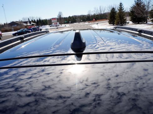 Used 2023 Jeep Grand Cherokee Limited AWD/4WD image 32