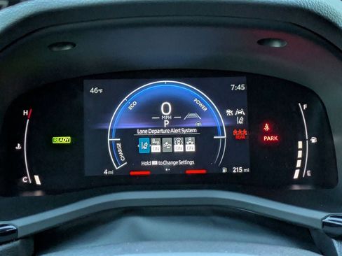 New 2026 Toyota Camry SE image 27