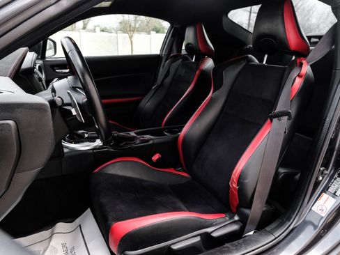 Used 2019 Toyota 86 image 33