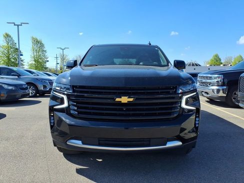 Used 2023 Chevrolet Tahoe High Country AWD/4WD image 2