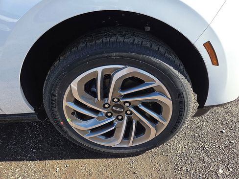 New 2026 Lincoln Navigator Reserve AWD/4WD image 7