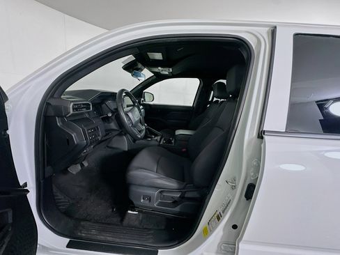 Used 2025 Toyota Tacoma SR image 13