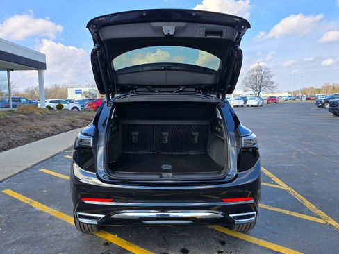 New 2026 Buick Envision Avenir image 8